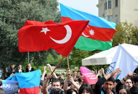 Türkiyədən Azərbaycana 2 milyard yatırım