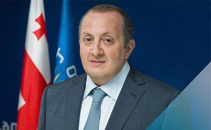 Gürcüstan prezidenti Axısxa türkləri ilə görüşdü
