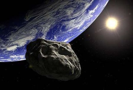 Yerə çəkisi 157 milyon ton olan asteroid yaxınlaşdı
