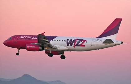 “WizzAir” şirkəti Bakıya uçuşları bərpa edir