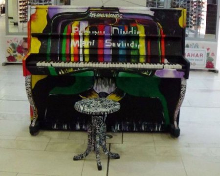 Paytaxtımızda “Baku Pianos” layihəsi həyata keçirilir