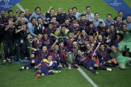 “Barselona” futbolçuları medallarından məhrum edildilər
