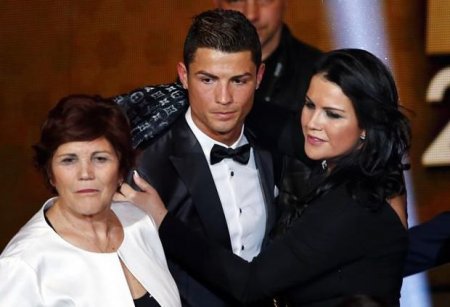 Ronaldonun bacısı “Eurovision”a gedir