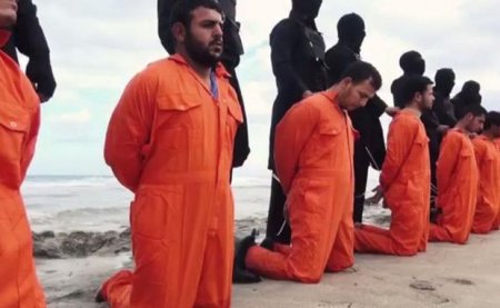 İŞİD 15 yeniyetməni edam etdi