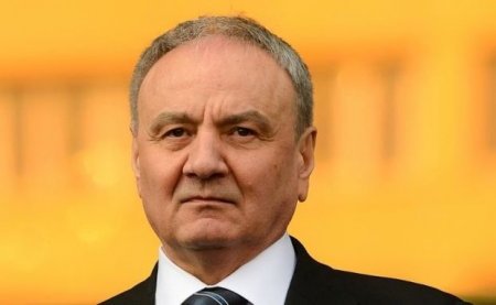 Moldova prezidenti: Mən istefa verməyəcəm