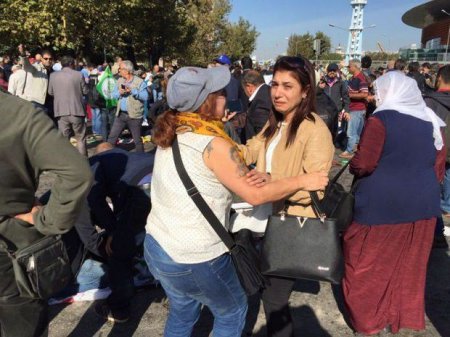 Ankarada güclü partlayış: Ən azı 30 nəfər ölüb