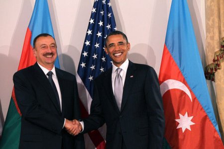 Barak Obama Prezident İlham Əliyevi Vaşinqtona dəvət edib