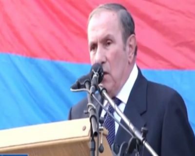 Levon Ter-Petrosyan:“Ermənilərin azərbaycanlılara yalvaracağı vaxt artıq yetişib”