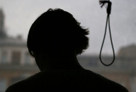 Cəlilabadda 17 yaşlı qız intihar etdi
