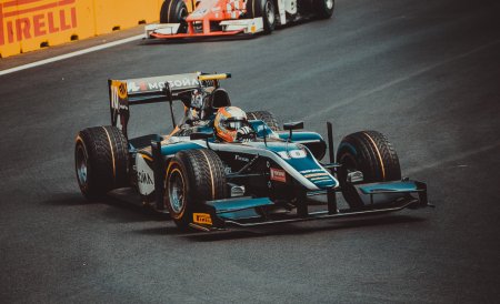 Formula-1: ikinci gün başlayır