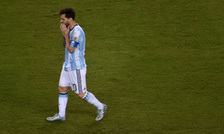 Messi milli karyerasını başa vurdu