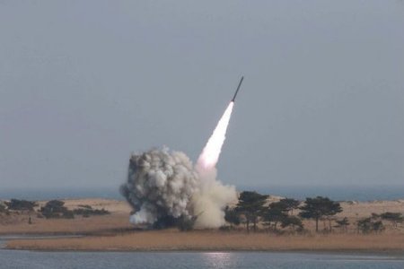 Şimali Koreya Yapon dənizi istiqamətində raket atıb