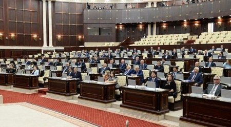 Azərbaycanda deputatların etik davranış kodeksi hazırlanır