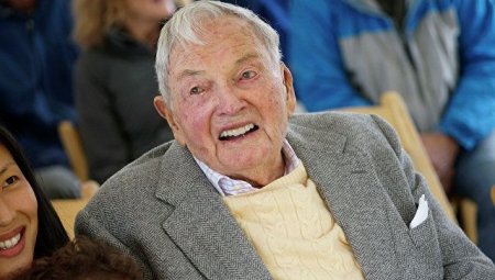 101 yaşlı milyarder Devid Rokfeller öldü