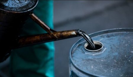Dünya bazarlarında neftin qiyməti bahalaşıb