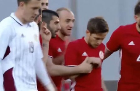 Gürcüstan Latviyaya futbol dərsi keçdi