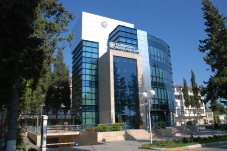 Azərbaycan Beynəlxalq Bankının reytinqləri aşağı salındı