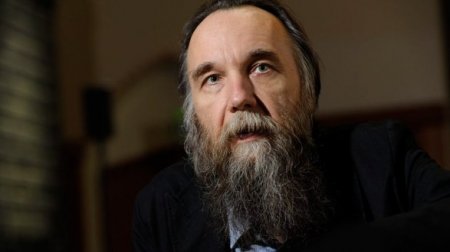 Aleksandr Dugin Bakıya gəlib