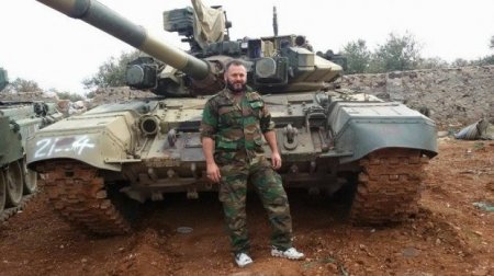 Rusiya yüzlərlə T-90 tankını hara göndərir...