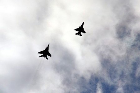 Ordumuz MiQ-29 qırıcı təyyarələrini havaya qaldırır