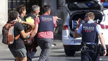 Barselonanın mərkəzində terror aktı