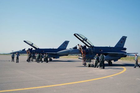 Türkiyə F-16-ları Azərbaycanda
