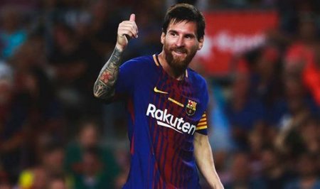 Messi “Real” ilə oyunda ayaqyalın qol ötürməsi etdi