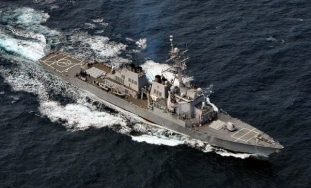 “Tomohawk” raketləri ilə silahlanmış iki Amerika gəmisi Rusiyaya yaxınlaşdı