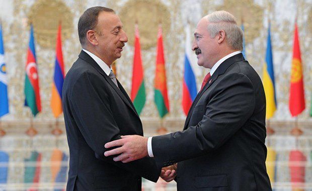 Lukaşenko: İlham Əliyevə bir zəng və bütün problemlər həllini tapır