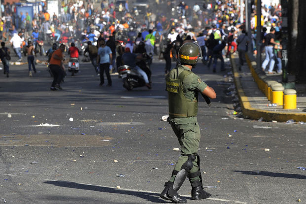 Venesuelada etiraz aksiyaları zamanı 29 nəfər ölüb