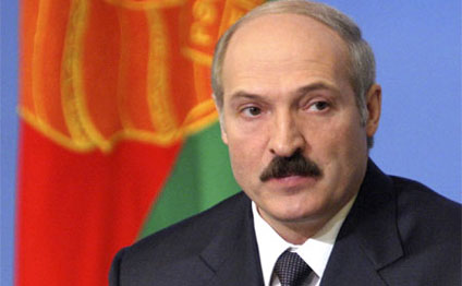 Lukaşenko müvəqqəti olaraq sanksiyalardan kənardır