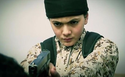 12 yaşlı İŞİD-çinin şok kimliyi
