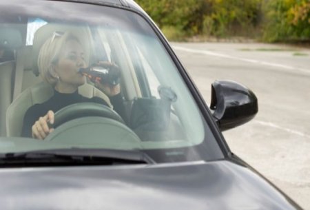 Bakının yeni problemi: Sərxoş qadın sürücülər