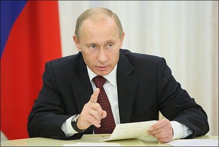 Putin: Rusiyanın iqtisadiyyatı çökmədi