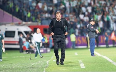 “Beşiktaş” çempionluqdan əlini üzdü