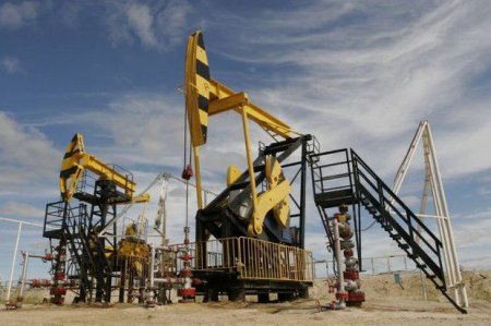 XOŞ XƏBƏR: Brent neftinin qiyməti 50 dolları keçdi