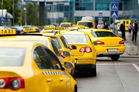Moskvada azərbaycanlı taksi sürücüləri saxlanıldı
