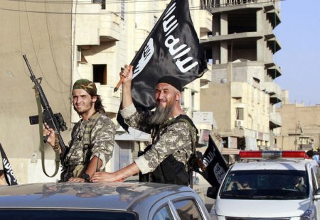 İŞİD yaraqlıları dünyaca tanınmış alimin başını kəsdilər