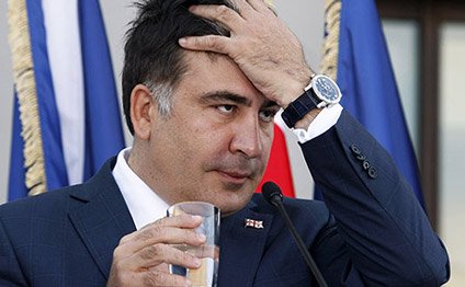 Saakaşvili maaşının artırılmasına etiraz etdi