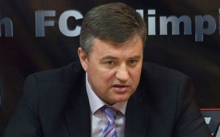 Moldovalı siyasətçi: Bakıda mənim bütün pulumu əlimdən aldılar