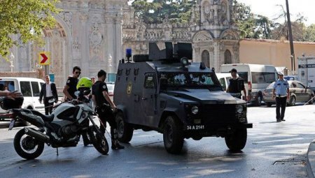 Türkiyədə polisə silahlı hücum: 2 ölü, 5 yaralı