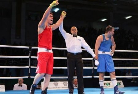 Azərbaycanlı boksçu dünya çempionu oldu