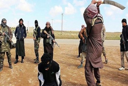 Tacikistanlı Fərrux: İŞİD yaraqlıları bir neçə azərbaycanlının başını kəsdilər