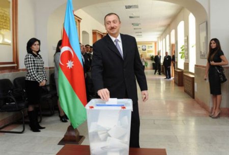 İlham Əliyev parlament seçkilərində səs verdi