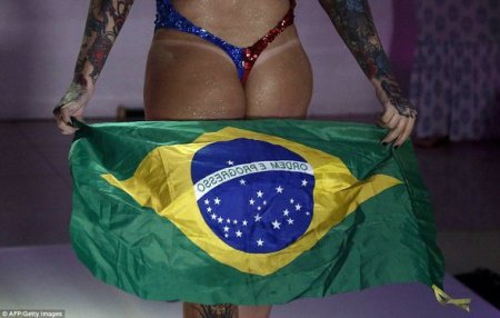 Braziliyada ən cəlbedici ombanın sahibəsini seçdilər