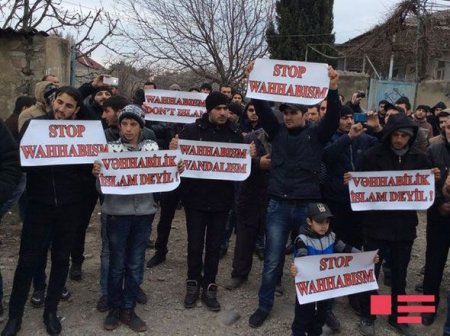 Azərbaycanlılar Gürcüstanda etiraz aksiyası keçiriblər