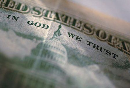ABŞ-da banknotlardan “In God We Trust” ifadəsini götürmək təklif edildi