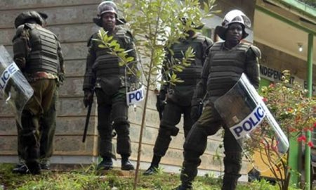 Keniyada partlayış: 6 polis öldü