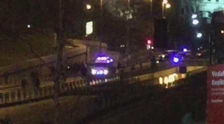 İstanbulda bomba həyəcanı: Bir nəfər vuruldu