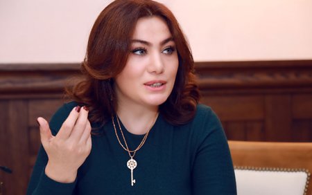 Ruhi: “Zəng vurur, mesaj yazır, üsyan edir...”